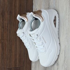 NWOT Skechers Women Street Uno Wedge  HI Steps Sneaker Shoe White Rose Gold 8.5